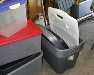 Lot's of new empty bins