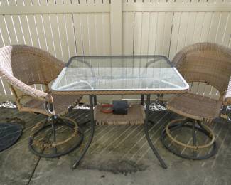 3 Piece patio set, in fair shape and priced right too