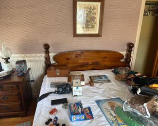 Bedroom set