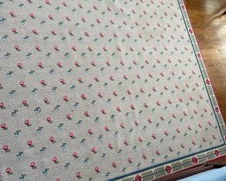 94" x 119" Floral Rug