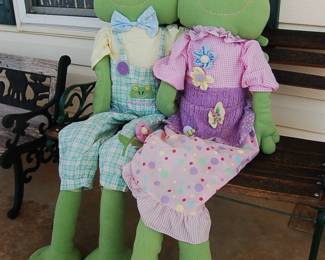 pair of stuffed frogs