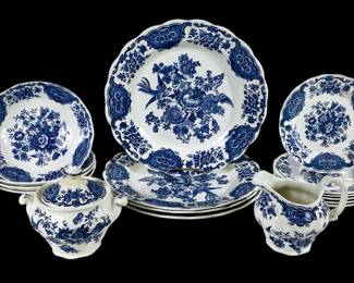 JAKA201 Vintage Blue & White Ridgeway Windsor Serving Dishes	Porcelain dishes made in England.
