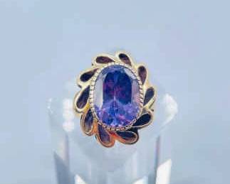 KIHE210 Color Changing, Tanzanite 14K Gold, Vintage Ring