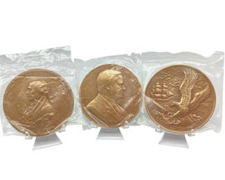 TN22 Three Large Medallions