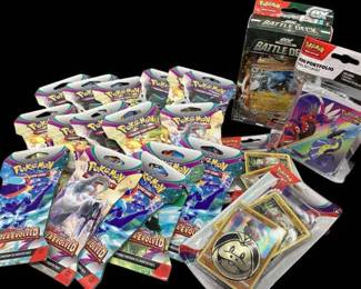 TN3 Large Group Of Pokmon Trading Cards