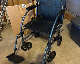 Wheelchair-ONLY USED ONCE - LIKE NEW! 