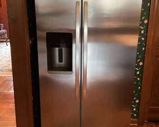 Side By Side Refrigerator