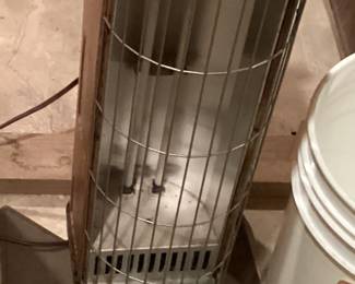 Brown wire front Space Heater