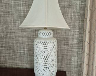 White pierced porcelain asian lamp