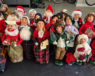Byers' The Carolers doll collection - Christmas
