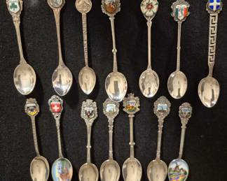 Silver world travel spoon collection 