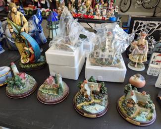 Thomas Kinkade Houses and Harbour Lights, The  Cats Meow Lighthouses 