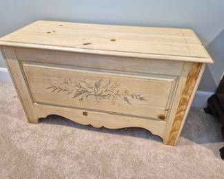 Ethan Allen Hope Chest 