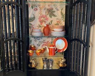 Unusual China pattern from 1960’s, Many vintage items from 1960-1970.