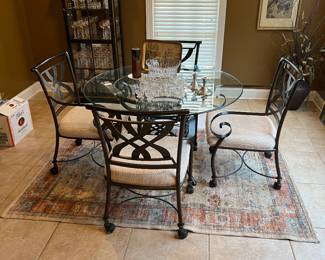Nice glass top table and chairs 