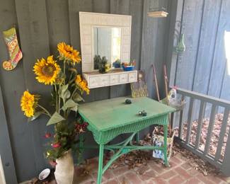 Indoor, outdoors- beautiful decor for ever corner of your home 