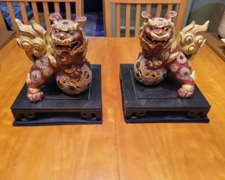 Kutani Foo Dogs. 