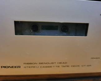 Pioneer Tape Deck. 