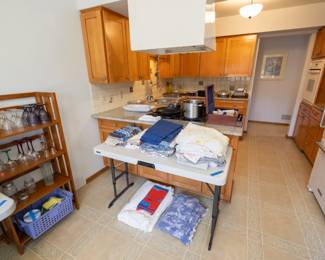 Tablecloths and runners