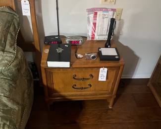 Night stand