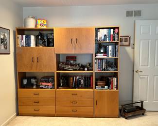 Mid-Century-Modern 3 Piece Oak Modular Shelving Unit by Faarup Mobelfabrikk (Denmark), Design Ib Kofod Larsen c. 1980.