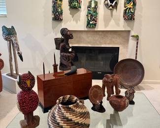 Great Overview of the International Art Collection Available.