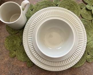 Fantastic Vintage Dansk “Rondure Rye” WHEAT, Five Piece Place Setting for 1