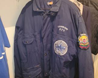 Dallas Cowboys stadium coat