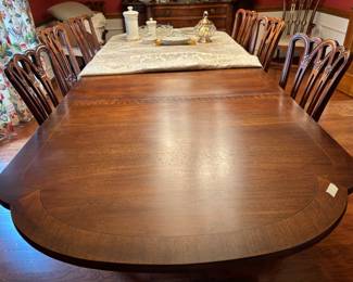 Absolutely Incredible CenturyTable and Chairs