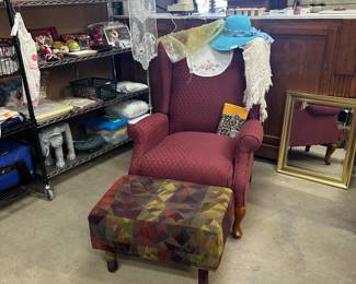 Ottoman and reclining chair 