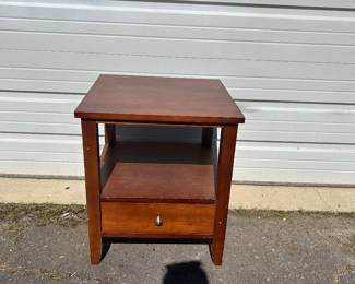 End table