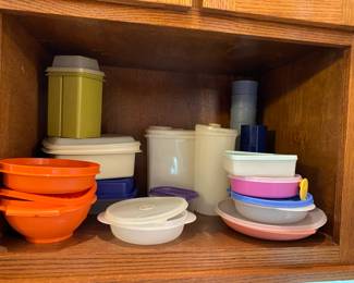 Tupperware 