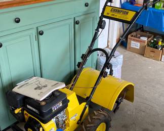 Champion 19” tiller new with tags!!!