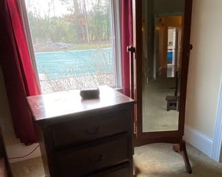 Matching night stands I need a better picture!