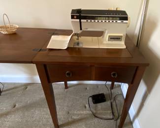 Singer Touch Tronic 2000