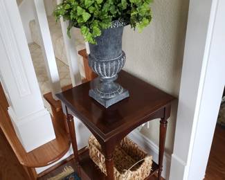 Lane Side Table & Urn with Greenery