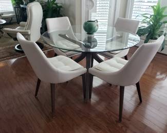 Glass Top Dining Table withRound Beveled Glass 4'  and 4 Chairs