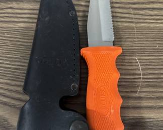 Cutco Hunter's Skinning Knife w/ Leather Sheath