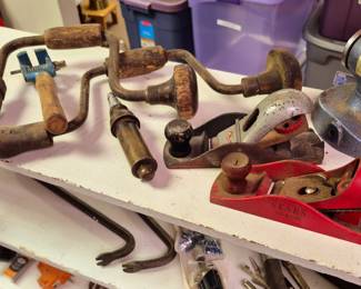 Much, much hand tools-2 tables!! 3 different estates and households of modern and vintage tools and related items. 