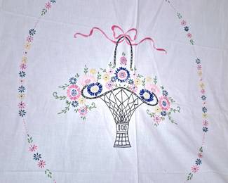 Hand croquet full size coverlet