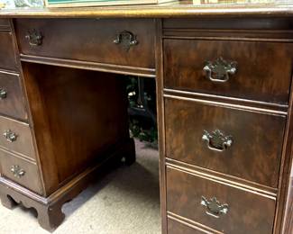 "Project" desk