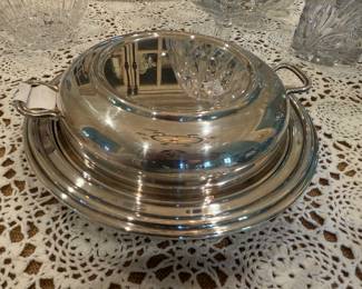 2 piece entree dish