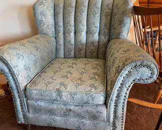 Sitting chair 