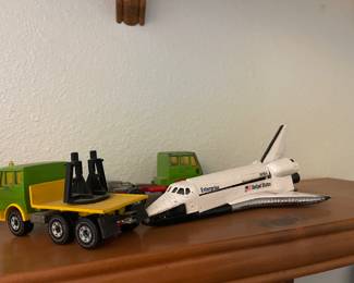 Space shuttle 