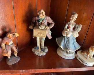 Statues 