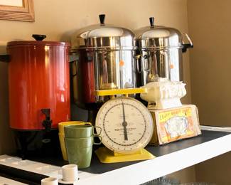 Catering coffee and tea urns