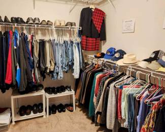 Walk in closet