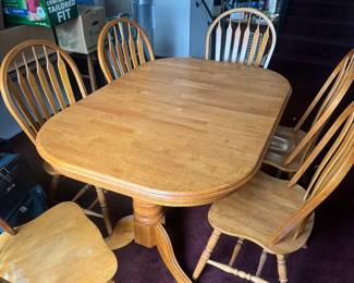Oak dining table