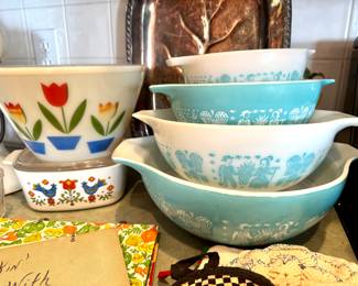Pyrex Butterprint mixing bowls, Fire King tulip bowl, Corningware
