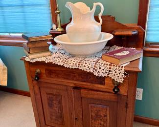 Antique wash stand